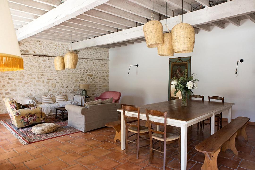 Le Chateau Real Saint-Seurin-de-Cadourne Room photo