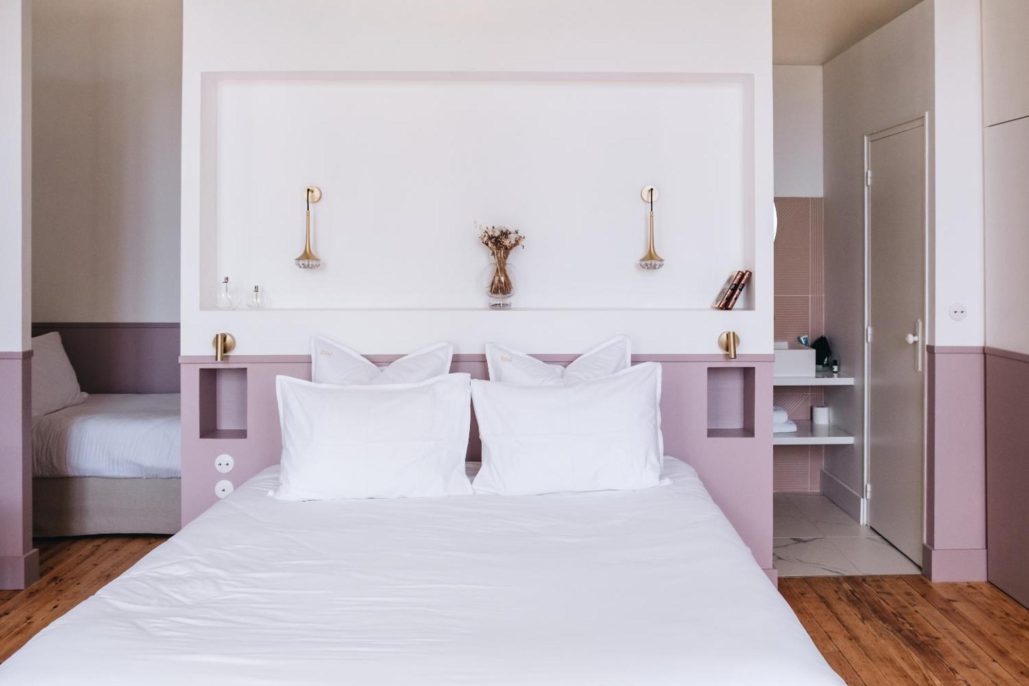 Le Chateau Real Saint-Seurin-de-Cadourne Room photo