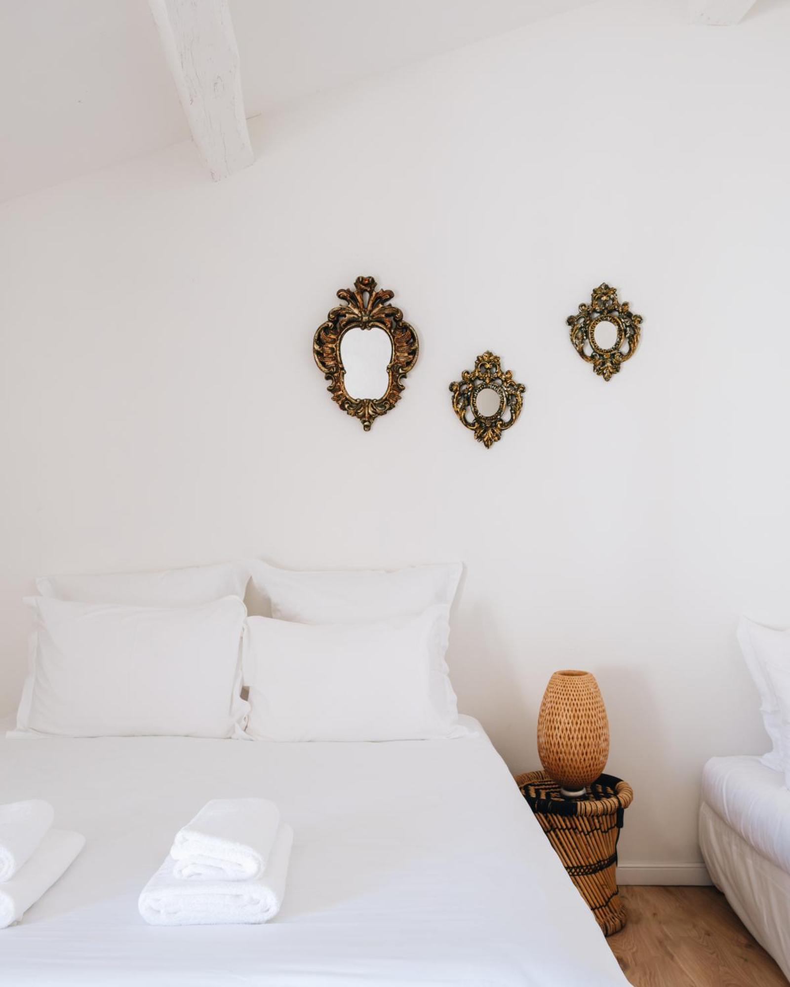 Le Chateau Real Saint-Seurin-de-Cadourne Room photo