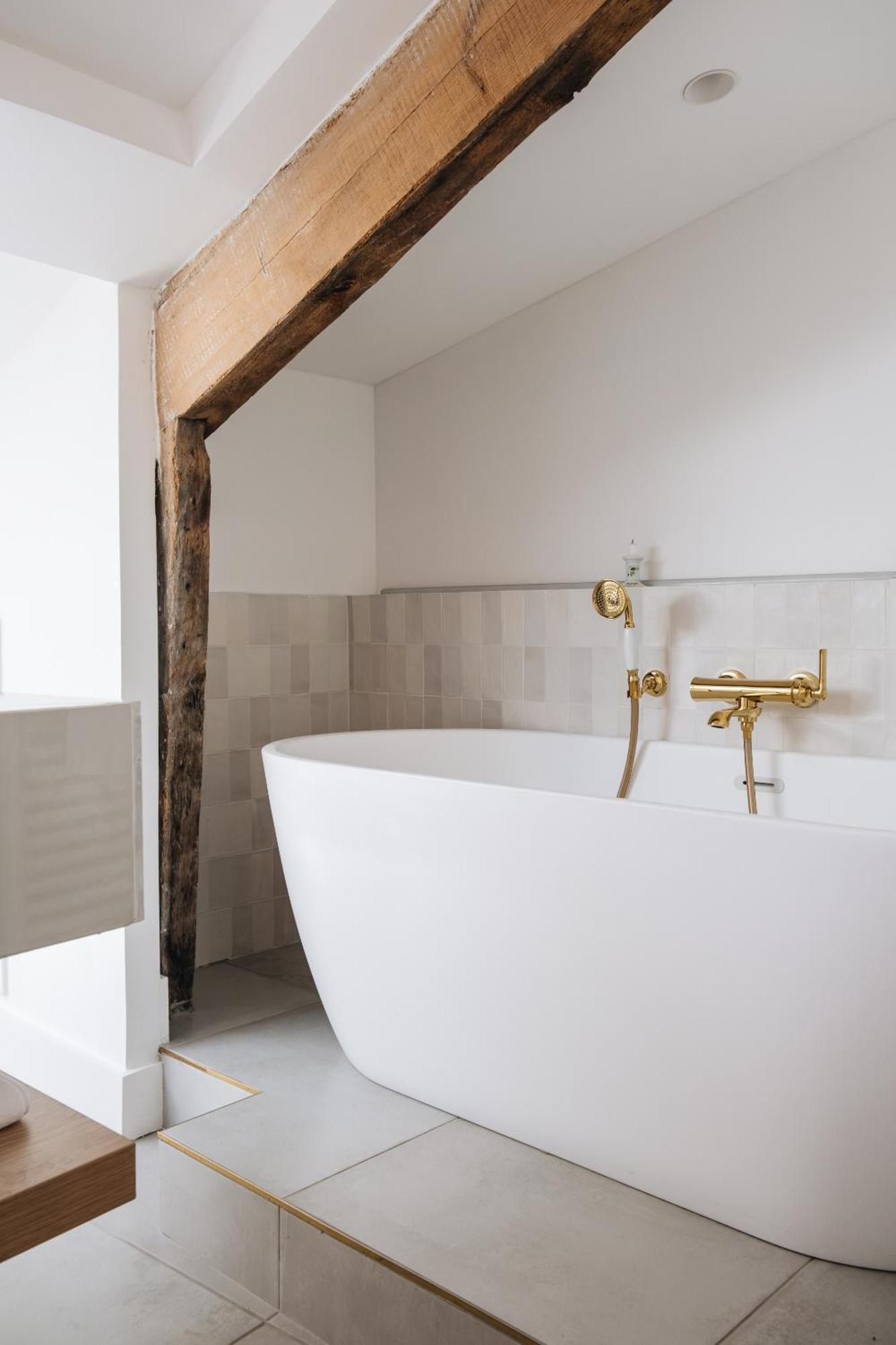 Le Chateau Real Saint-Seurin-de-Cadourne Room photo